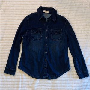 Coldwater Creek Denim Stretchy Shaped Button Down